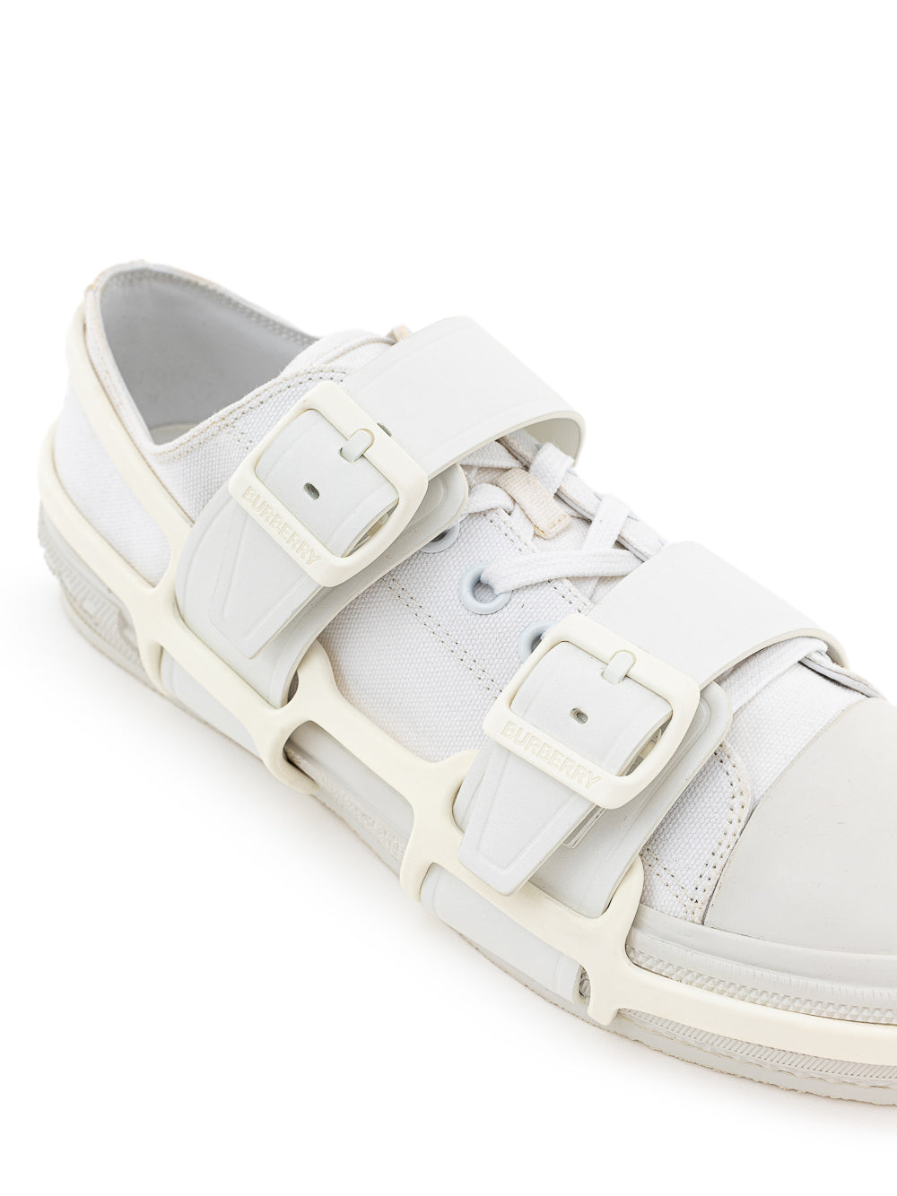 Burberry ホワイト Canvas Sneaker with Rubber Outer Frame｜スニーカー
