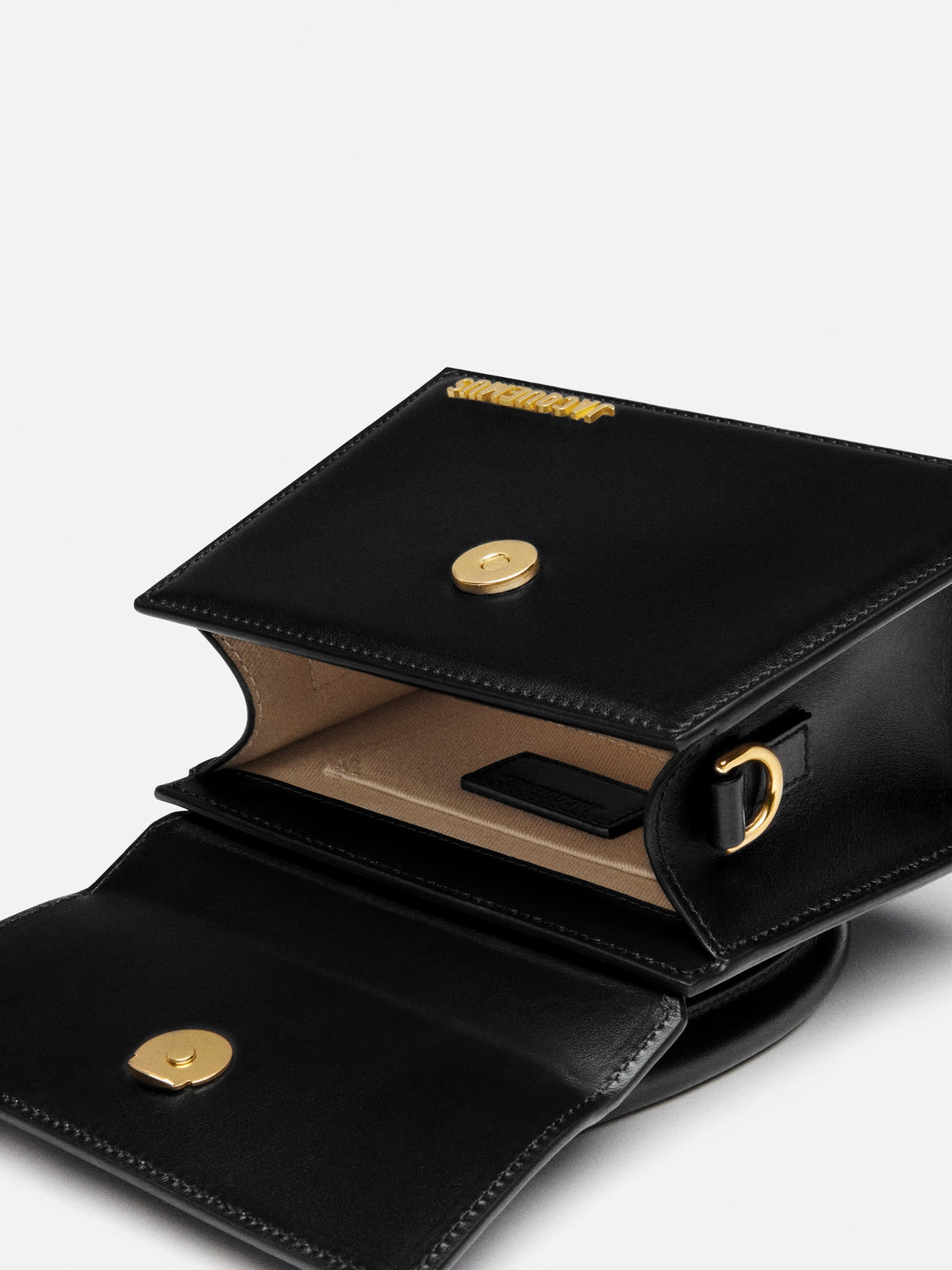Jacquemus Chiquito Moyen ブラック｜バッグ