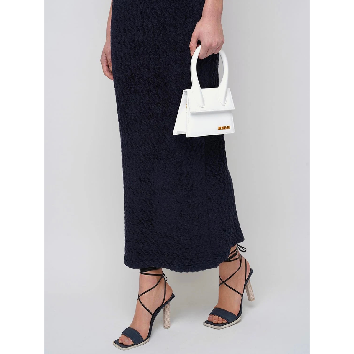 Jacquemus Chiquito Moyen ホワイト｜ショルダーバッグ
