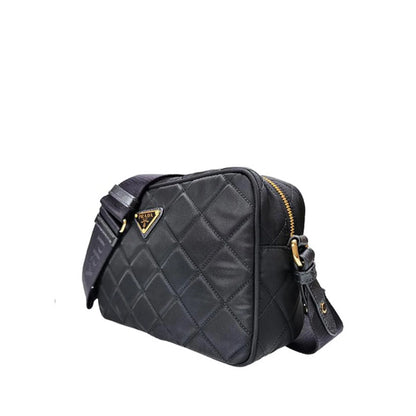 Prada Quilted Nylon Camera｜バッグ